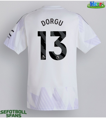 Manchester United Patrick Dorgu #13 Bortatröja 2025-26 Kortärmad